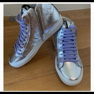P448 metallic silver brand new size 35